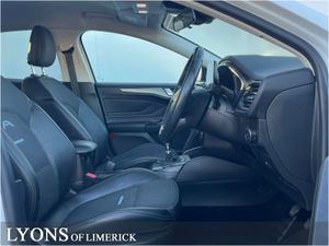 Ford Focus 1.0 Ecoboost 125PS Active - Image 4