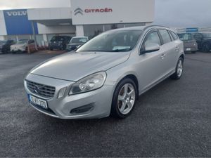 Volvo V60 2.0 D3 SE S/S 163BHP 5DR D *TRADE ONLY* - Image 2