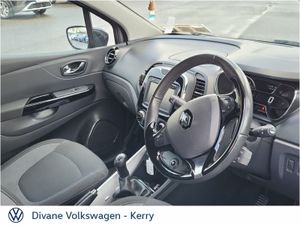 Renault Captur 1.5 dCi Diesel 90 bhp Intense - Image 3