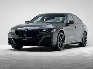 BMW 5-Series 530E M SPORT - Image 3