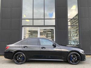 BMW 3-Series 330e M-Sport Pro Auto PHEV - Image 4