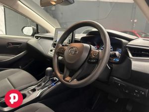 Toyota Corolla G X Hybrid Touring Auto - Straight - Image 2