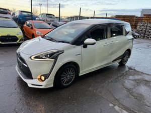 2017 Toyota Sienta hybrid 7 seater Automatic - Image 3