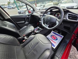 Citroen C3 ( 152 REG ) 1.2 LEATHER SEATS FULL MOON - Image 4