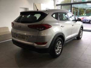 Hyundai Tucson COMFORT 1.7 CRDi - Image 2