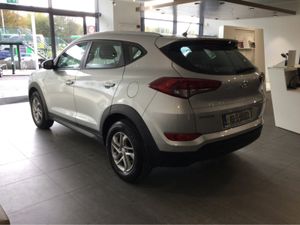 Hyundai Tucson COMFORT 1.7 CRDi - Image 3