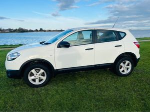 Nissan Qashqai 1.5 XE 4DR - Image 4