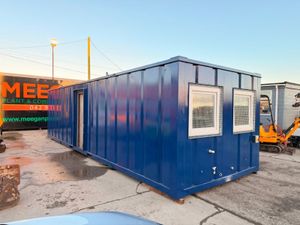 32 X 10 FULL INDUSTRIAL KITCHEN SPEC CANTEEN - Image 4