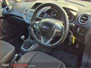 Ford Fiesta 1.0 Ecoboost 65ps S/S Zetec - Image 3