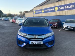 Only 69,189kms Honda Fit 1.5 SelfCharging Hybrid A - Image 3