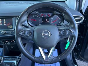 Opel Crossland SPORT 1.2 // HALF LEATHER INTERIOR - Image 4
