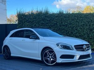 Mercedes-Benz A-Class A180 AMG-LINE 1.6 AUTO // PA - Image 3