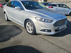 Ford Mondeo 2016 1.6TDCZetec H/B 0NLY 115KM - Image 2