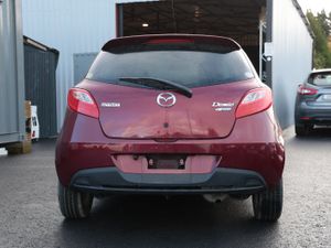 MAZDA DEMIO 2011 RED - Image 4
