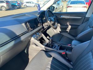 Skoda Karoq Selection 2.0tdi 115HP - Image 3