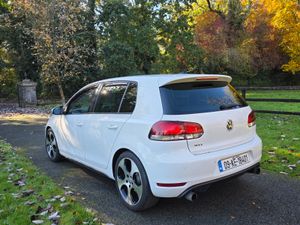 Volkswagen Golf 2.0 Gti 220 Bhp Auto Full Leather - Image 3