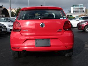 VOLKSWAGON POLO 2016 RED - Image 4