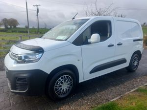 CITROEN BERLINGO 2022' 100BHP 💥 MASSIVE SPEC 💥 - Image 3