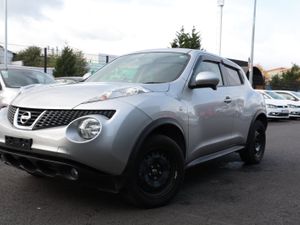 NISSAN JUKE 2011 SILVER - Image 4