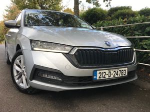 Skoda Octavia COMBO ESTATE 2.0TDI 115HP - Image 4