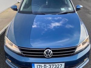 Volkswagen Jetta 2017 2.0 tdi - Image 4