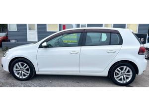 Volkswagen Golf TSI 1.4L Automatic Petrol Low Mile - Image 4