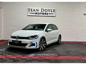 Volkswagen Golf GTE ADVANCE DSG MK7.5 AUTO - Image 2