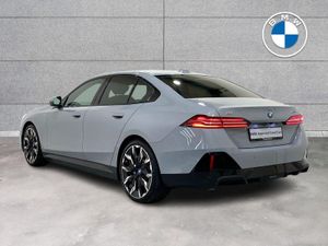 BMW i5 Edrive40 M Sport Saloon - Image 3