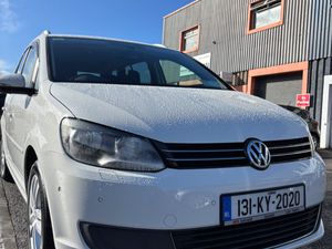 2013 Volkswagen Touran 1.6 TDI TRENDLINE 7 Seater - Image 4