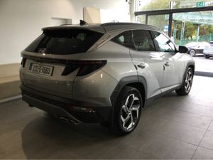 Hyundai Tucson EXECUTIVE PLUS HYBRID ** ONLY 5K KM - Image 2