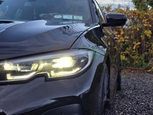 2020 BMW 330e M Sport Plug in Hybrid - Image 4