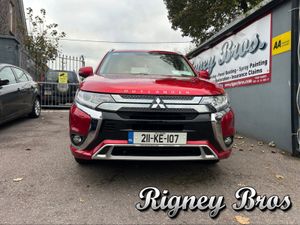 Mitsubishi Outlander OUTL PHEV INTEN INTENSE 4DR A - Image 2