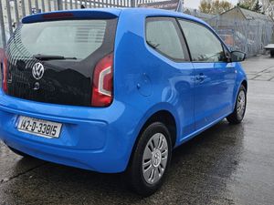 2014 Volkswagen Up (AUTOMATIC & VERY LOW MILAGE) - Image 4