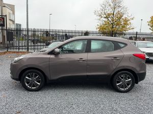 2014 (142) Hyundai IX35 1.7 CRDI Executive 2WD 115 - Image 4