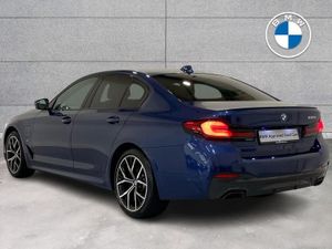 BMW 5 Series 530e M Sport Saloon - Image 3