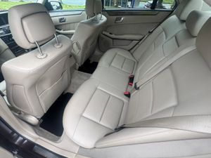 Mercedes-Benz E-Class 2011 diesel auto - Image 4