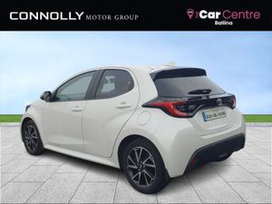 Toyota Yaris 1.5 Hybrid Luna Sport Auto - Image 3