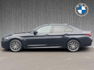 BMW 5 Series 530e M Sport Saloon - Image 4