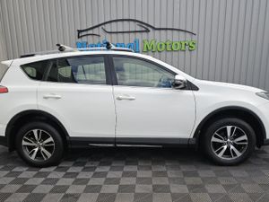 2017 Toyota RAV4 2.0 D-4D LUNA 2WD - Image 2