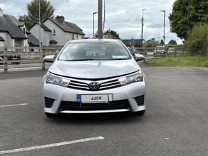 ABSOLUTELY IMMACULATE 2015 1.4 DIESEL COROLLA - Image 2