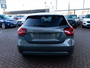 1.6 PETROL  HATCH 5DR AUTOMATIC - Image 4