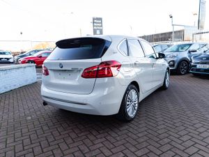 225XE HYBRID ESTATE 5DR AUTOMATIC - Image 3