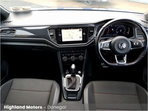 Volkswagen T-Roc 1.5 TSI 150bhp R-line DSG - Image 2