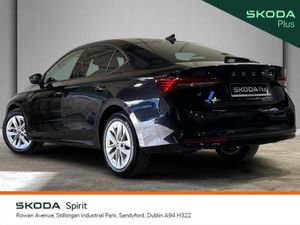 Skoda Octavia Selection 1.5tsi 115bhp DSG Mhev - Image 4