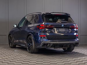 242 BMW X5 X-Drive 50e M-Sport - Image 4