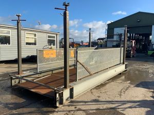 LOADING GANTRY - Image 3