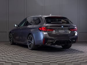 222 BMW 5-Series 530e M-Sport Touring (G31) - Image 4