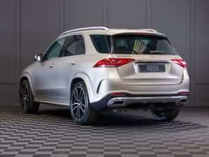 192 Mercedes-Benz GLE 300d 4Matic 7 Seater - Image 4