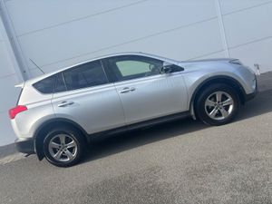 2015 TOYOTA RAV4 LUNA 2.0D4D FSH NCT - Image 4
