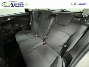 Ford Focus Ford Focus 1.5TD Manual Diesel - Image 4